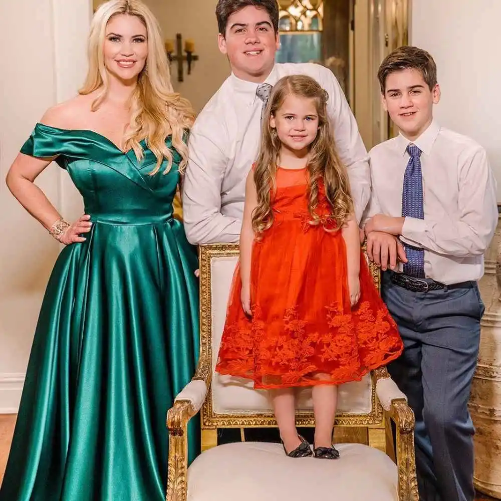 Tyrus Wife and Children